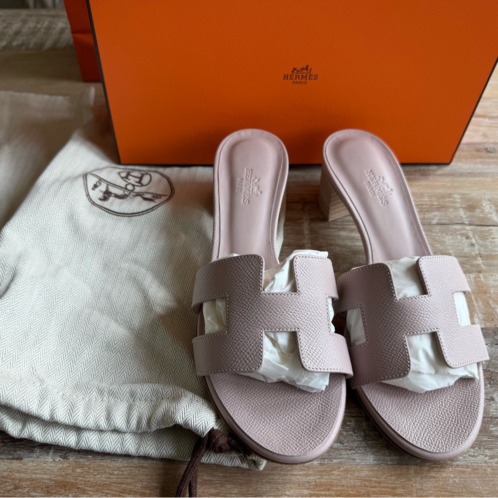 Hermes Brand New Oasis Sandals on Sale!